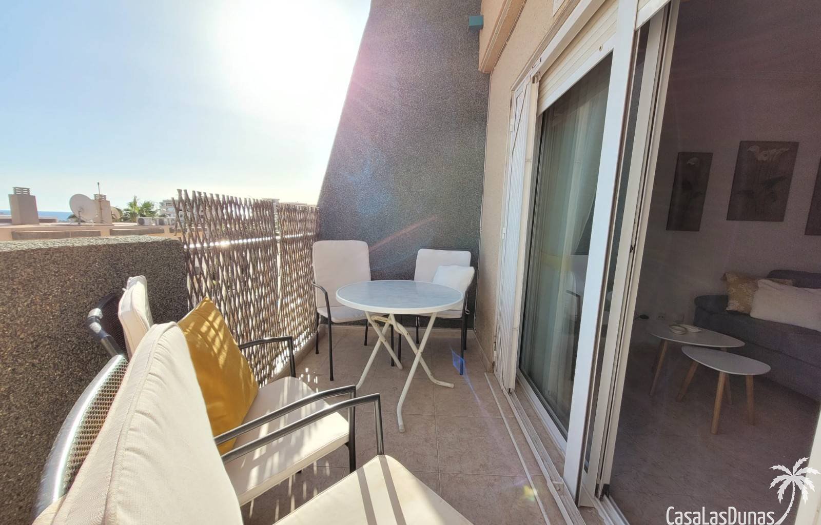  Dieses Ferienhaus im belebten Küstenort La Mata ist ein idealer Ausgangspunkt für einen erholsamen Urlaub. Mit seiner traditionellen spanischen Dekor