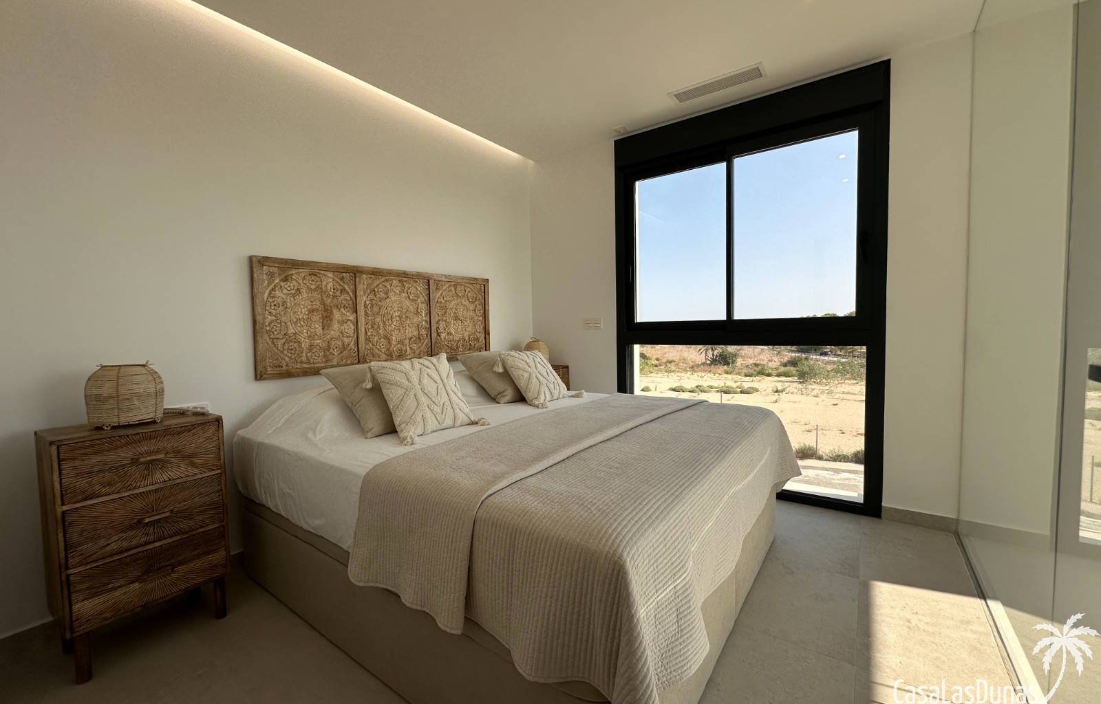 Die Villa Bella Sol ist ein idyllisches Feriendomizil im charmanten Städtchen Benijófar an der spanischen Costa Blanca. Die luxuriöse Villa wurde 202