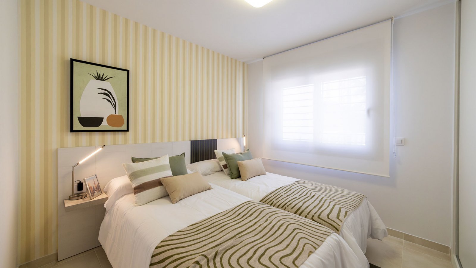  Genießen Sie die Ruhe und den Komfort des Wohnens in einer privaten Urbanisation mit Gemeinschaftspool und Gärten, umgeben von Natur und nur 10 Minut