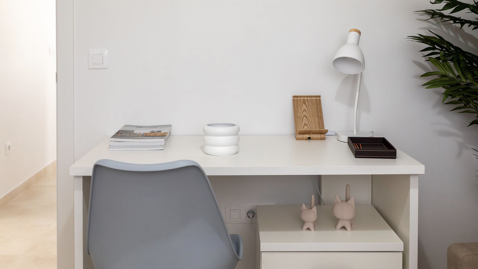  Genießen Sie die Ruhe und den Komfort des Wohnens in einer privaten Urbanisation mit Gemeinschaftspool und Gärten, umgeben von Natur und nur 10 Minut